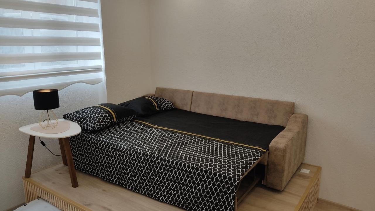 Studio Apartment - A Bit Of Joy 塞拉耶佛 外观 照片